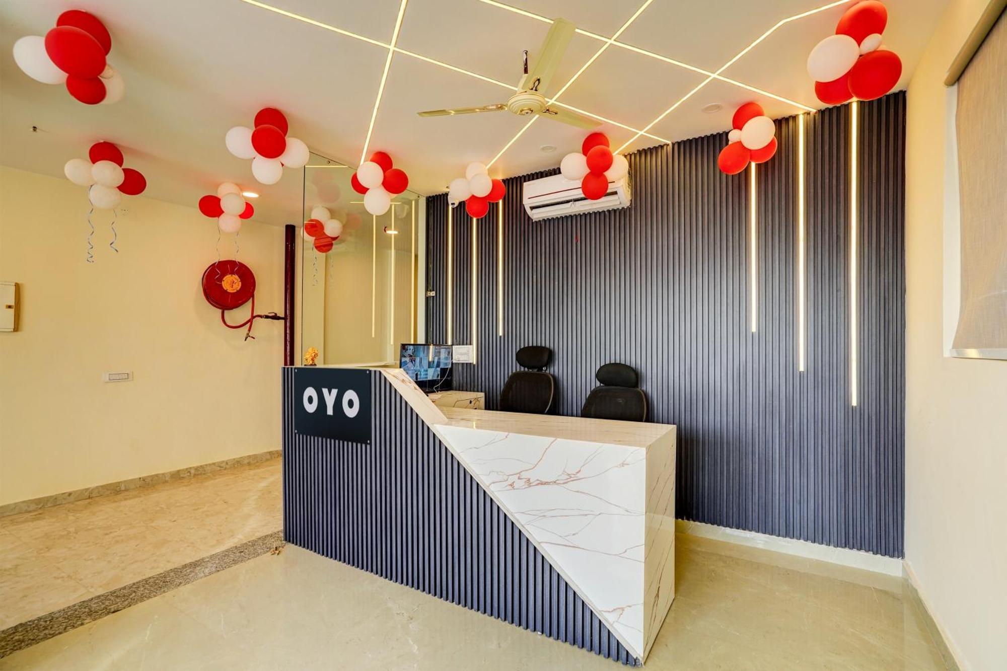Hotel O Red Diamond Hotel Ghaziabad Extérieur photo