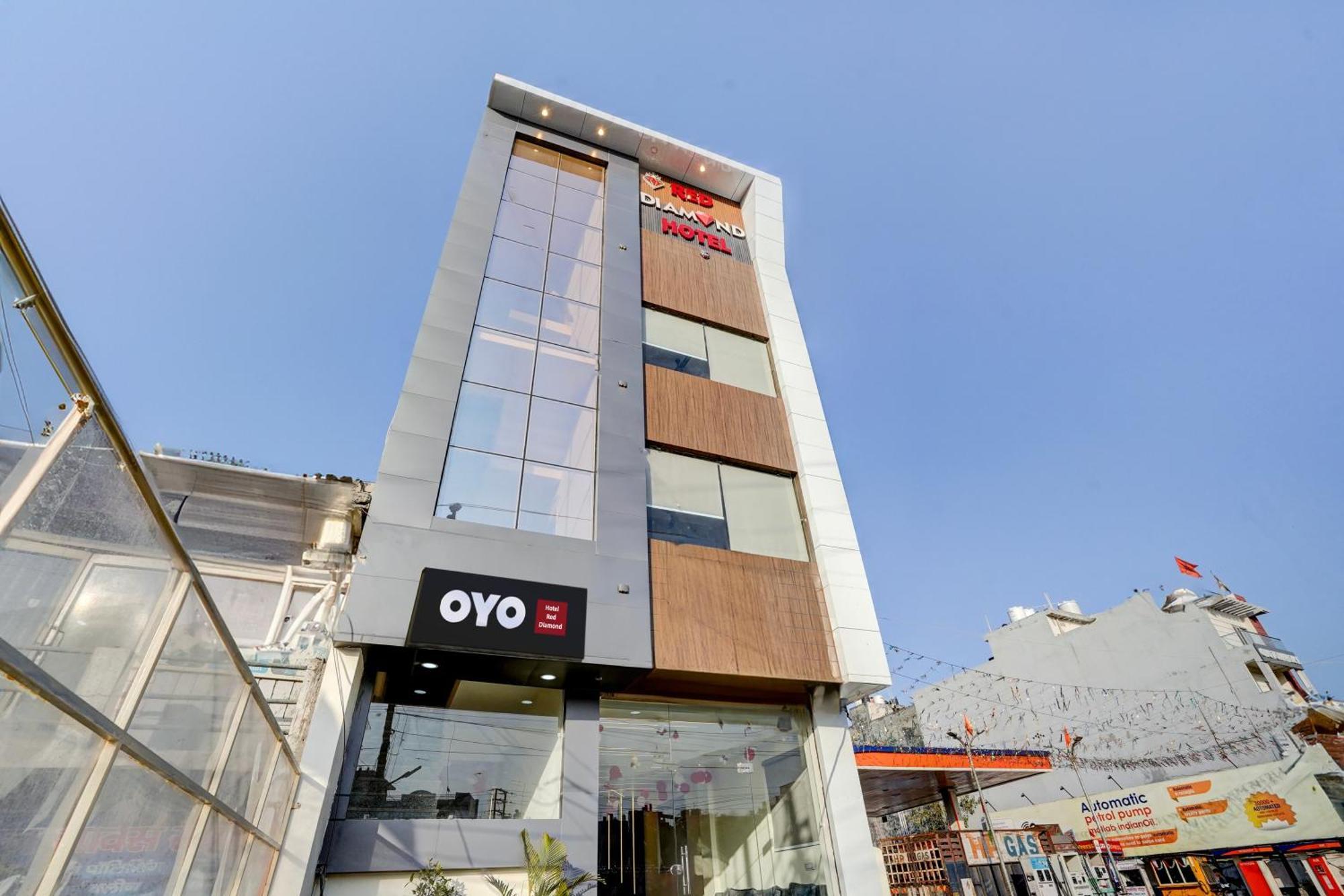 Hotel O Red Diamond Hotel Ghaziabad Extérieur photo
